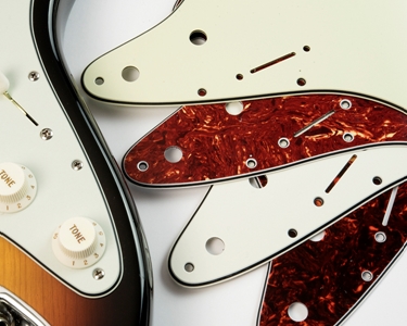 Strat_Pickguards_750x600.jpg